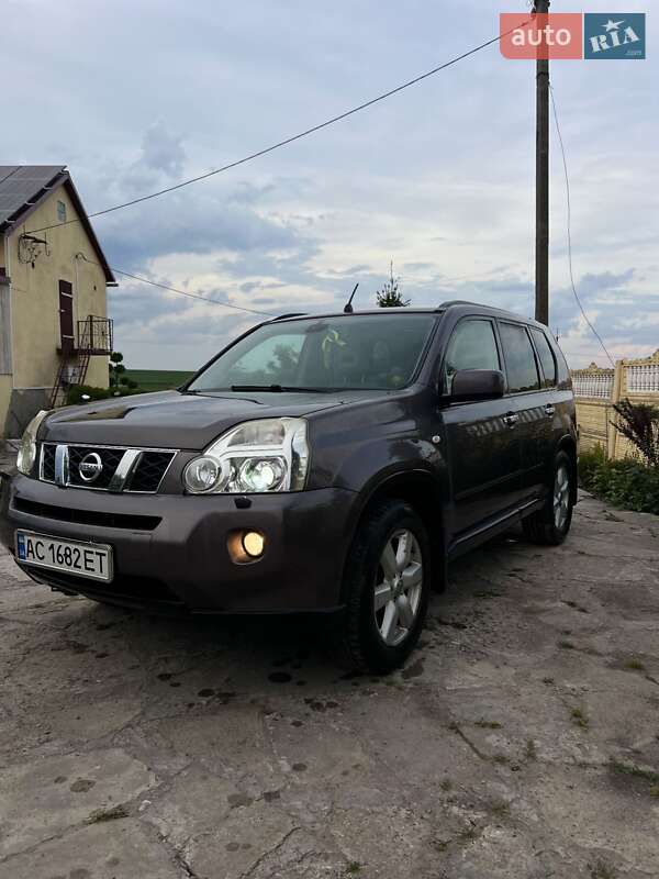 Внедорожник / Кроссовер Nissan X-Trail 2008 в Сокале