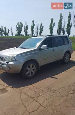 Внедорожник / Кроссовер Nissan X-Trail 2005 в Покровском