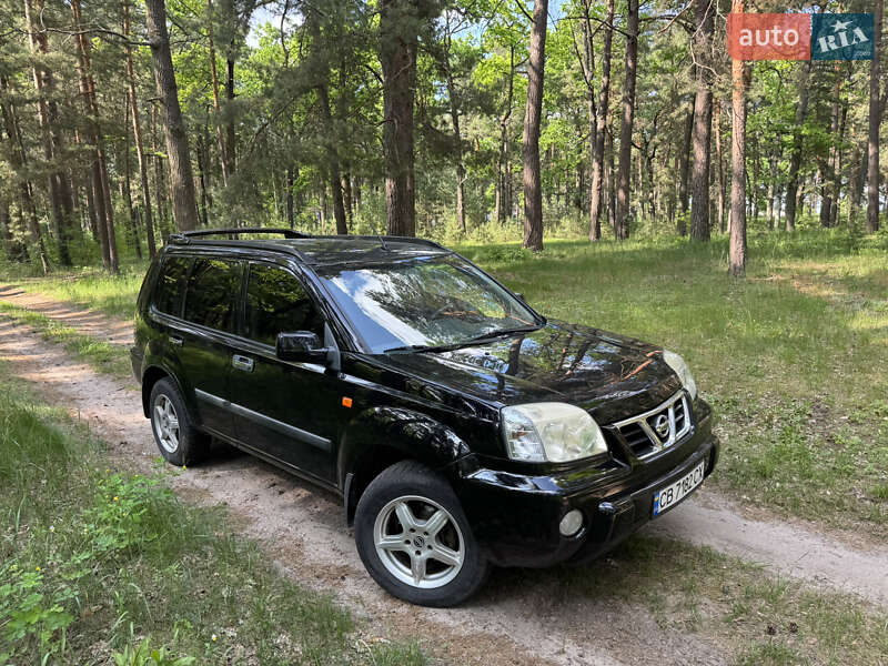 Внедорожник / Кроссовер Nissan X-Trail 2003 в Чернигове
