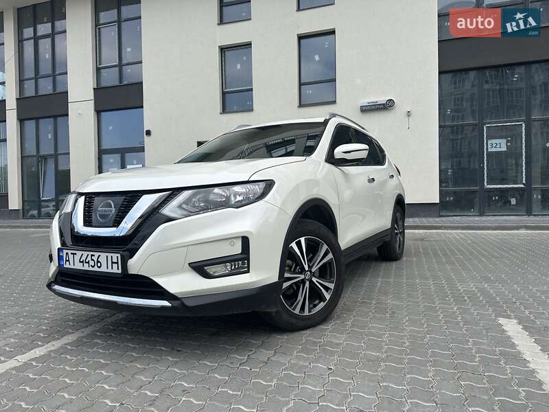 Позашляховик / Кросовер Nissan X-Trail 2018 в Івано-Франківську