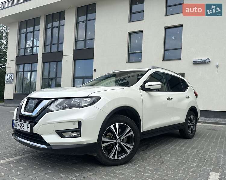 Позашляховик / Кросовер Nissan X-Trail 2018 в Івано-Франківську