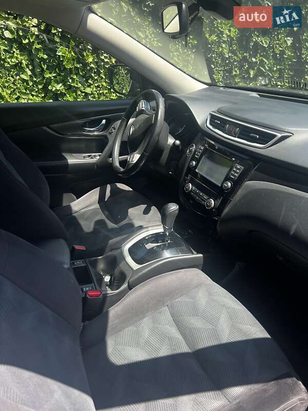 Позашляховик / Кросовер Nissan X-Trail 2017 в Одесі