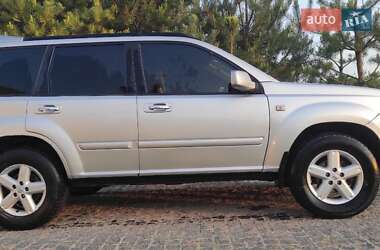 Внедорожник / Кроссовер Nissan X-Trail 2005 в 