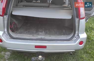 Внедорожник / Кроссовер Nissan X-Trail 2005 в 