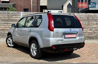 Внедорожник / Кроссовер Nissan X-Trail 2011 в 
