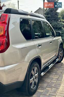 Внедорожник / Кроссовер Nissan X-Trail 2008 в 