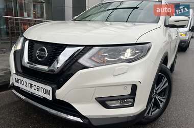 Внедорожник / Кроссовер Nissan X-Trail 2019 в Киеве