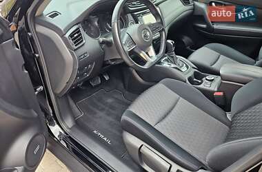 Внедорожник / Кроссовер Nissan X-Trail 2020 в 