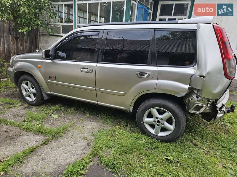Nissan X-Trail 2002
