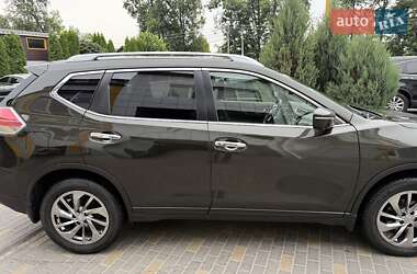 Внедорожник / Кроссовер Nissan X-Trail 2017 в Киеве