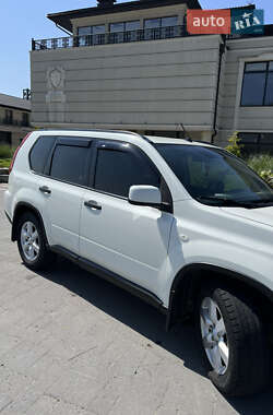 Внедорожник / Кроссовер Nissan X-Trail 2010 в 