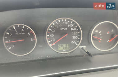 Позашляховик / Кросовер Nissan X-Trail 2005 в 