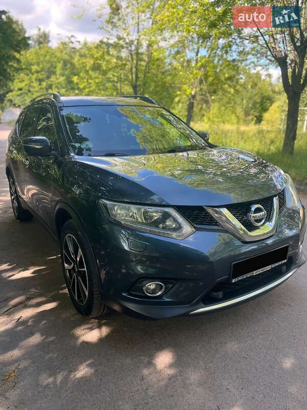 Nissan X-Trail 2015