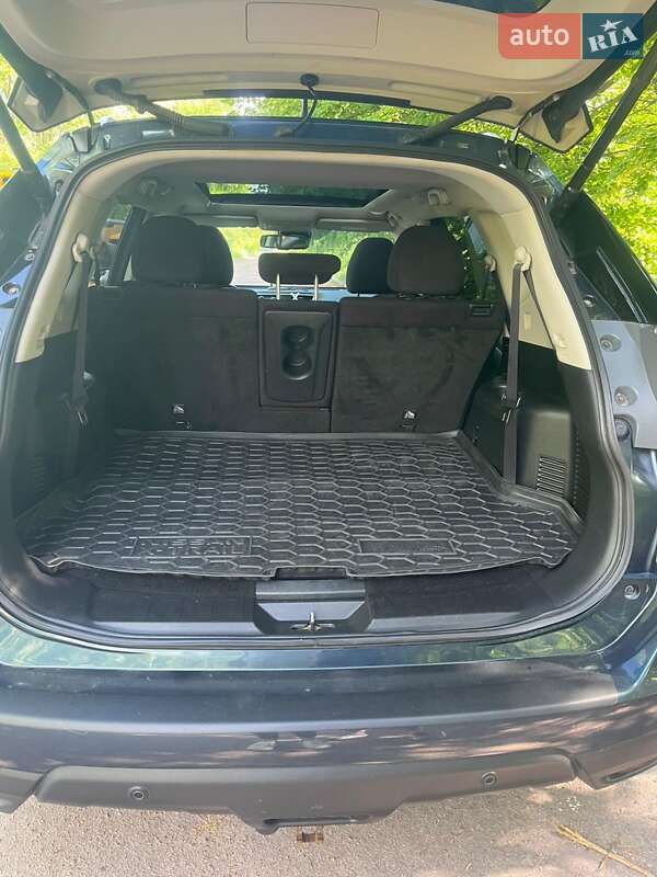 Позашляховик / Кросовер Nissan X-Trail 2015 в Бердичеві