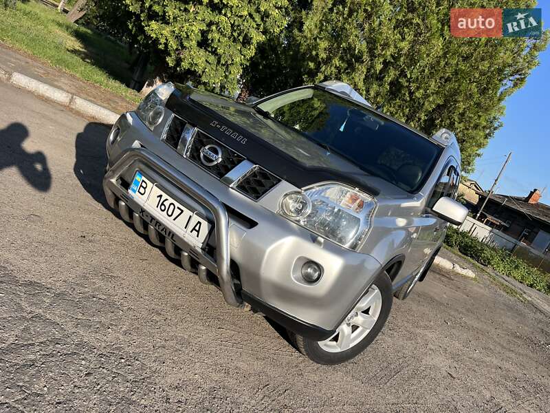 Внедорожник / Кроссовер Nissan X-Trail 2008 в Гадяче