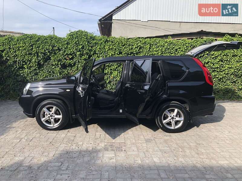 Внедорожник / Кроссовер Nissan X-Trail 2007 в Калуше