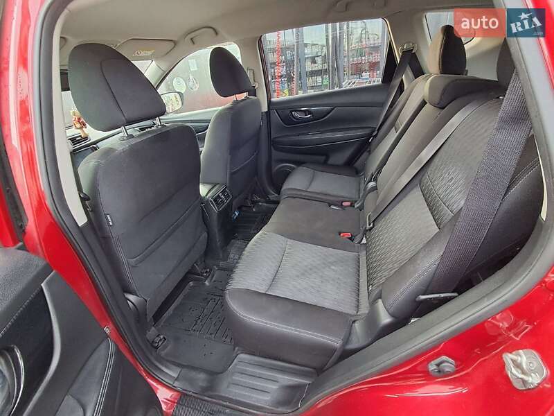 Внедорожник / Кроссовер Nissan X-Trail 2018 в Львове