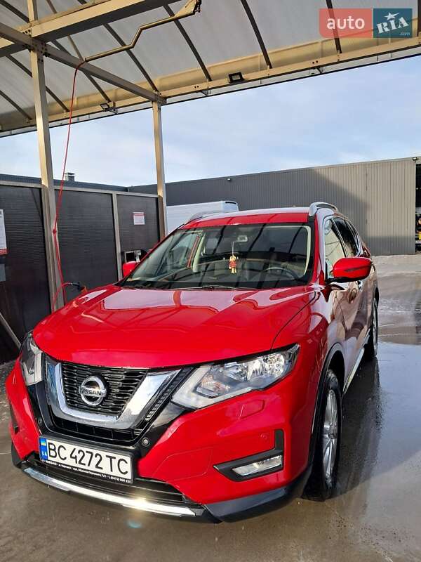 Внедорожник / Кроссовер Nissan X-Trail 2018 в Львове