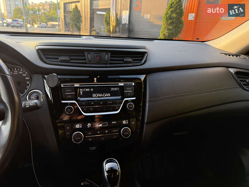 Внедорожник / Кроссовер Nissan X-Trail 2019 в Киеве фото 4 Внедорожник / Кроссовер Nissan X-Trail 2019 в Киеве
