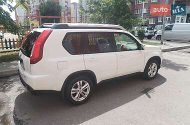 Позашляховик / Кросовер Nissan X-Trail 2013 в Києві