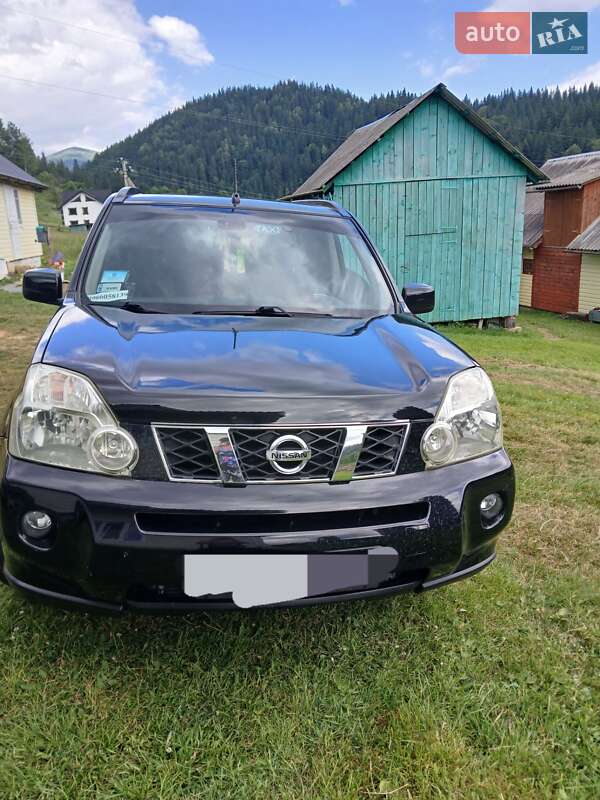 Позашляховик / Кросовер Nissan X-Trail 2007 в Верховині