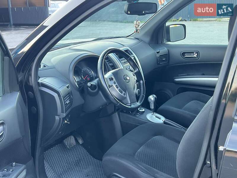 Позашляховик / Кросовер Nissan X-Trail 2011 в Хмельницькому