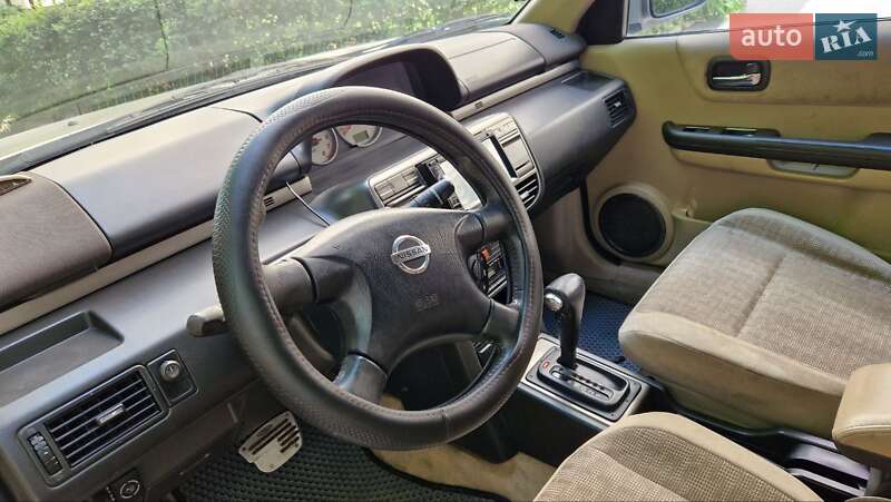 Позашляховик / Кросовер Nissan X-Trail 2002 в Одесі