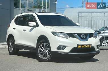 Внедорожник / Кроссовер Nissan X-Trail 2014 в Киеве