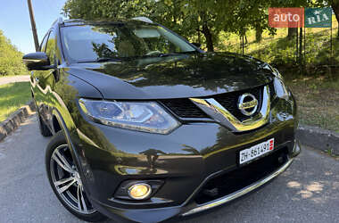 Внедорожник / Кроссовер Nissan X-Trail 2016 в Трускавце