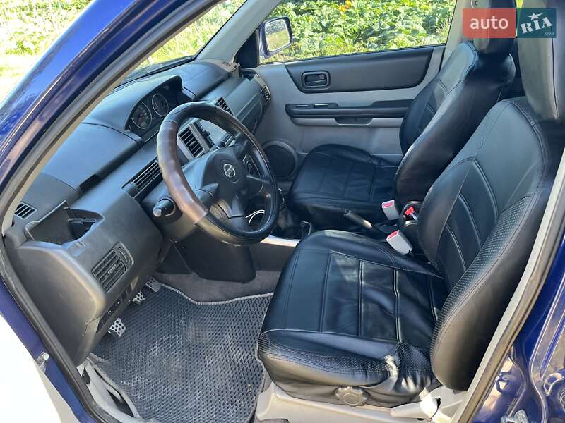 Позашляховик / Кросовер Nissan X-Trail 2004 в Луцьку