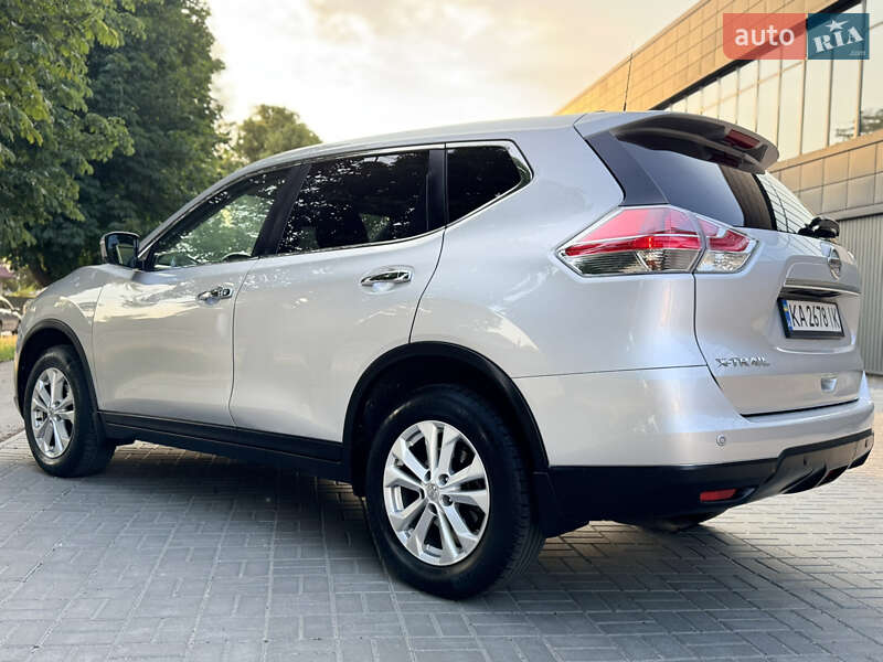 Позашляховик / Кросовер Nissan X-Trail 2016 в Кропивницькому