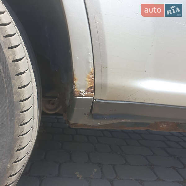 Позашляховик / Кросовер Nissan X-Trail 2005 в Києві