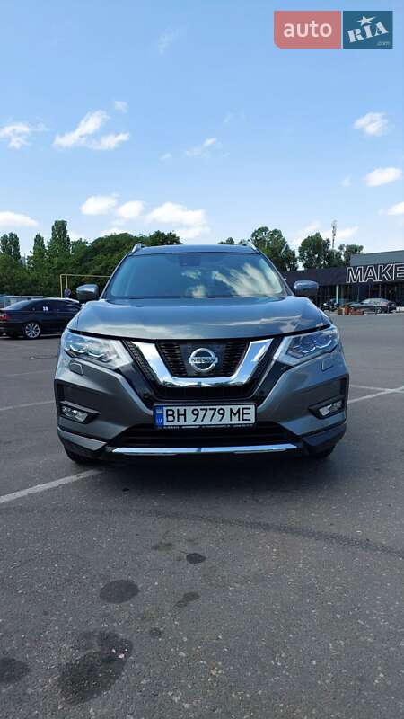 Внедорожник / Кроссовер Nissan X-Trail 2018 в Одессе