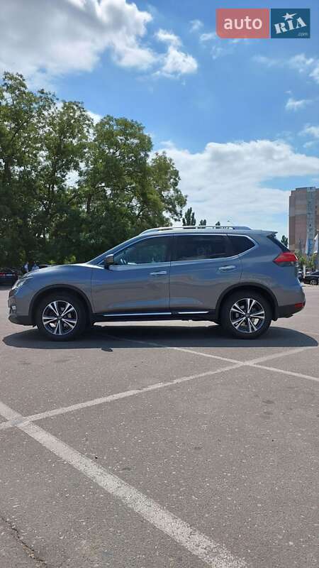 Внедорожник / Кроссовер Nissan X-Trail 2018 в Одессе