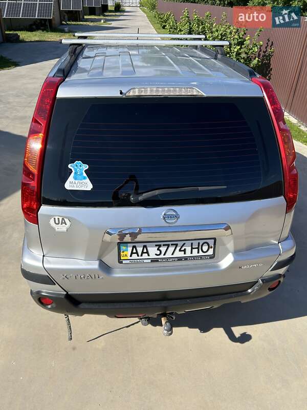 Внедорожник / Кроссовер Nissan X-Trail 2008 в Киеве
