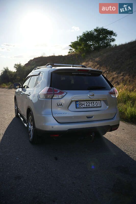 Позашляховик / Кросовер Nissan X-Trail 2016 в Одесі