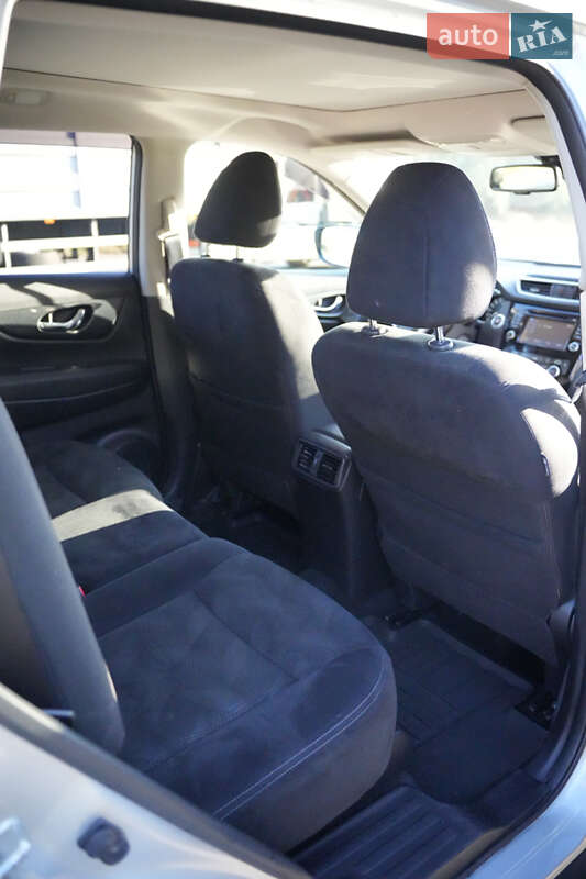 Позашляховик / Кросовер Nissan X-Trail 2016 в Одесі