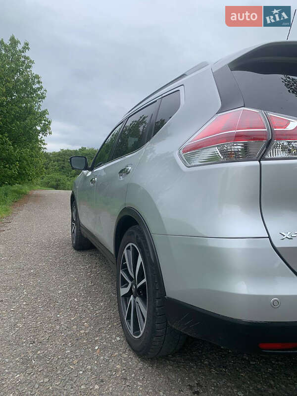 Позашляховик / Кросовер Nissan X-Trail 2016 в Болехові