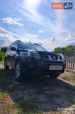 Позашляховик / Кросовер Nissan X-Trail 2010 в Каневі