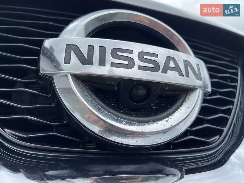 Внедорожник / Кроссовер Nissan X-Trail 2015 в Ровно