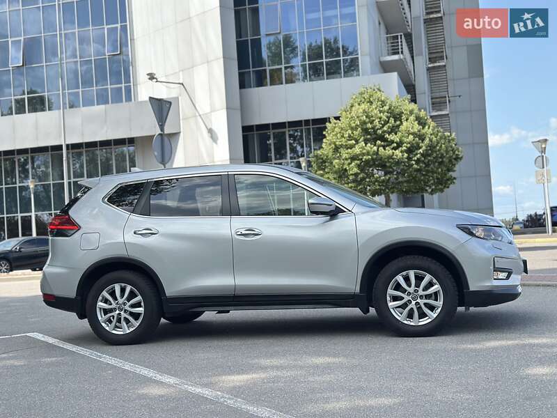 Внедорожник / Кроссовер Nissan X-Trail 2018 в Киеве