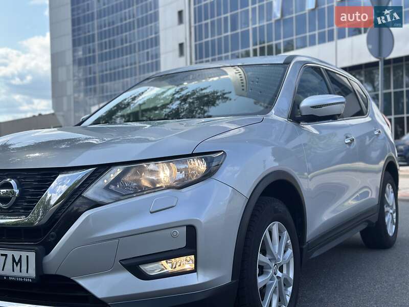 Внедорожник / Кроссовер Nissan X-Trail 2018 в Киеве