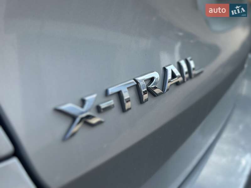 Внедорожник / Кроссовер Nissan X-Trail 2018 в Киеве
