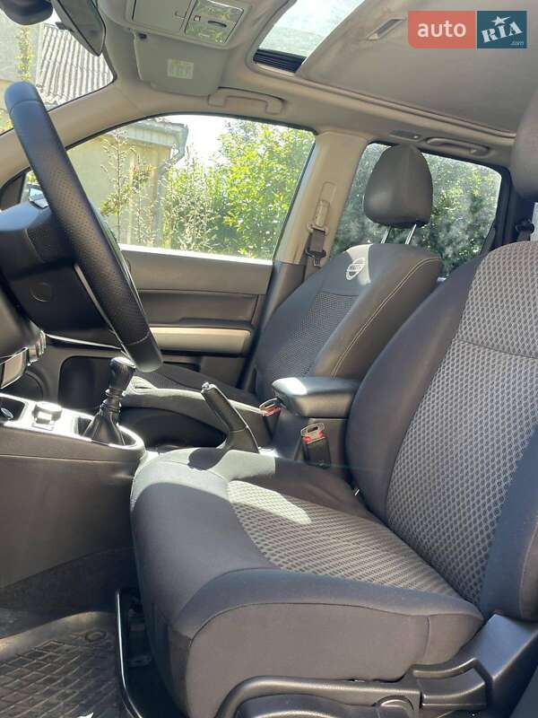 Внедорожник / Кроссовер Nissan X-Trail 2008 в Нововолынске