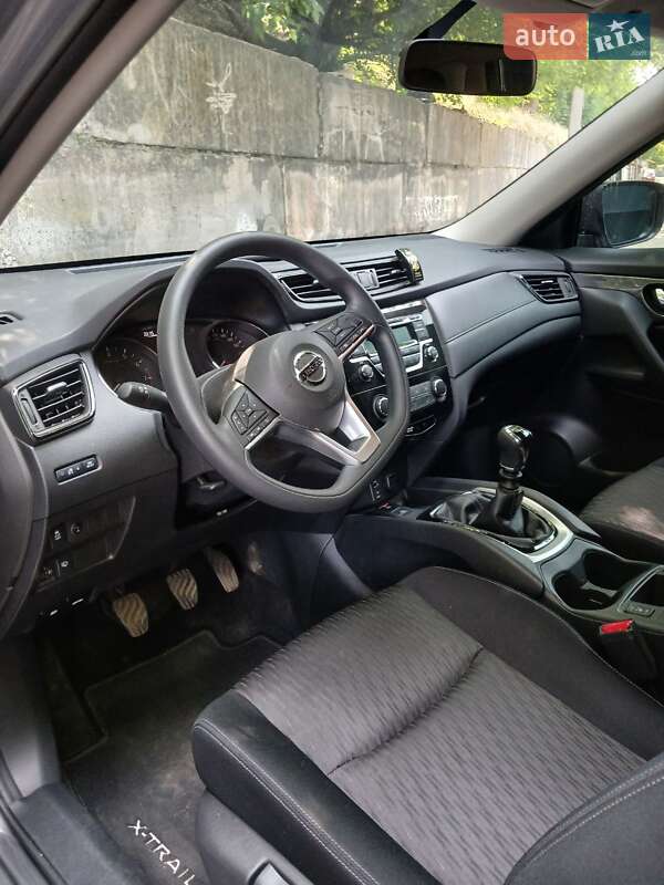 Позашляховик / Кросовер Nissan X-Trail 2020 в Запоріжжі