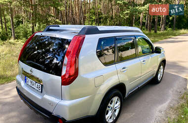 Внедорожник / Кроссовер Nissan X-Trail 2014 в 