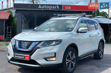 Внедорожник / Кроссовер Nissan X-Trail 2017 в Виннице