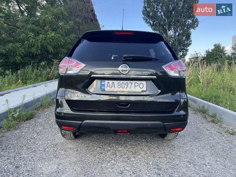 Внедорожник / Кроссовер Nissan X-Trail 2017 в Киеве