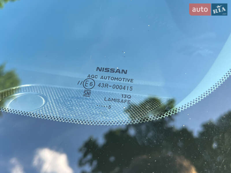 Позашляховик / Кросовер Nissan X-Trail 2015 в Львові