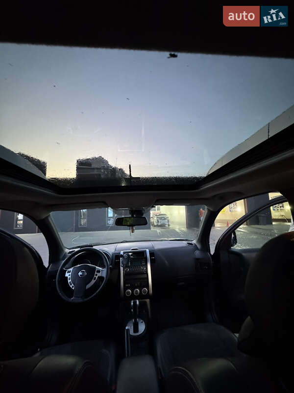 Внедорожник / Кроссовер Nissan X-Trail 2010 в Лозовой